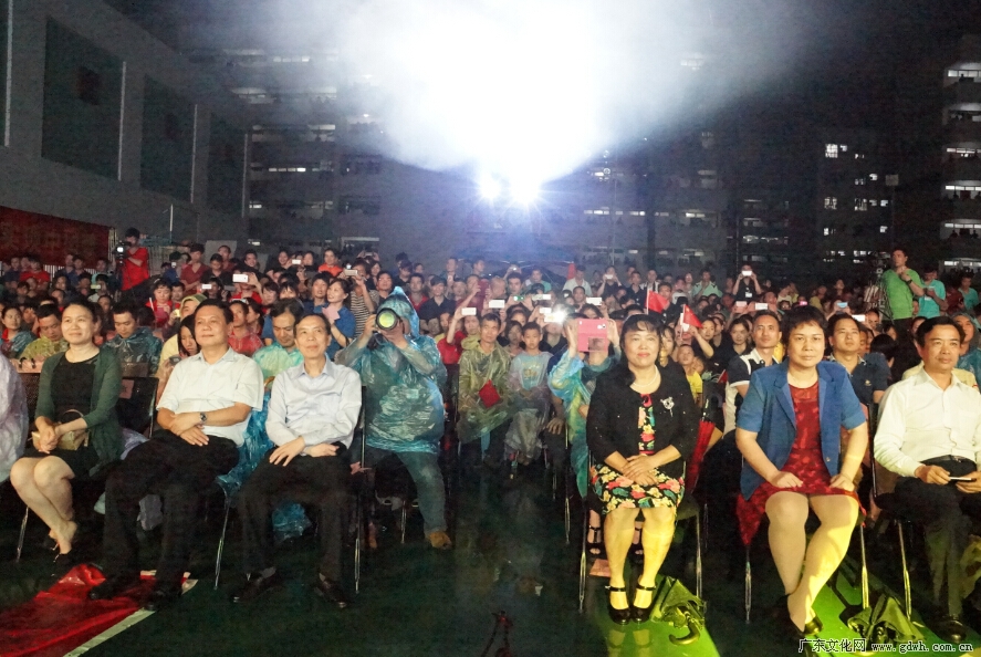 同饮一江水2015广东打工者歌唱大赛启动